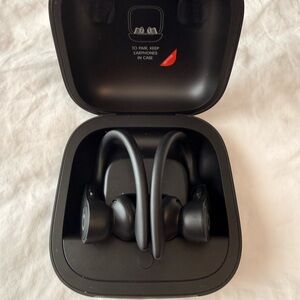 Powerbeats Pro by Dr. Dre